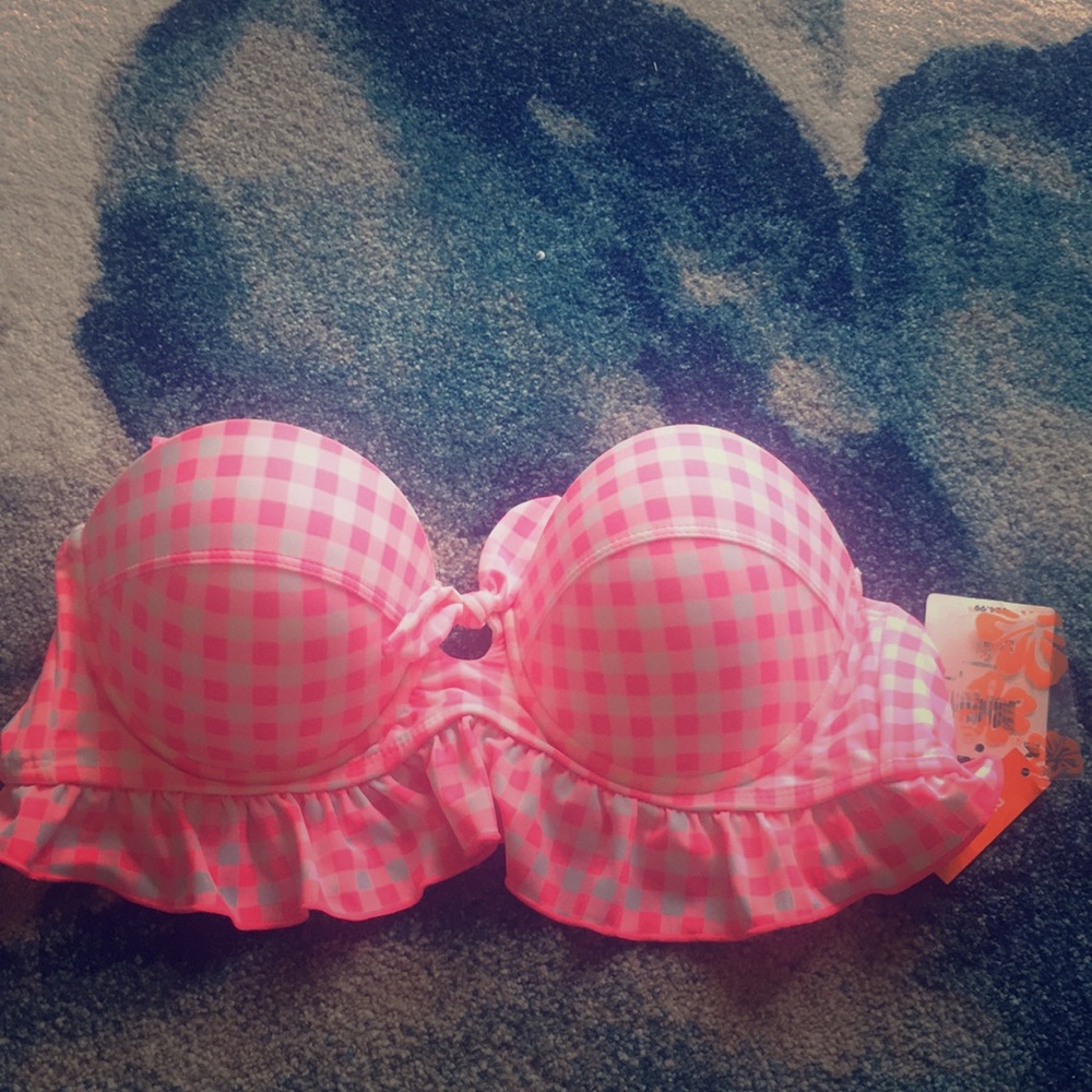 Pink and white Gingham print swimsuit top